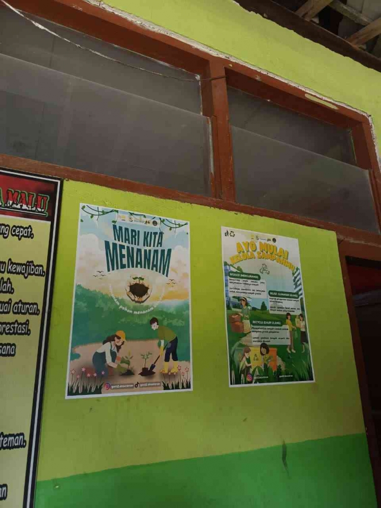 MI Al-Ma'arif Ujungmanik: Menyemai Benih Ilmu di Jantung Kawunganten